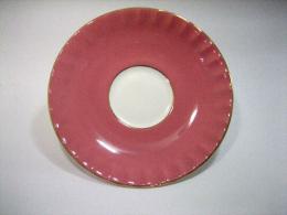 エインズレイ　英国製　　ピンク　ティーソーサー　14cm　受け皿のみ