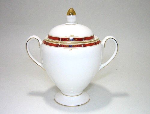 ウェッジウッド　【コロラド・壷ロゴ】　シュガー　トロフィー　(H16cm)　30%Off