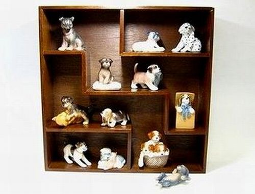 ロイヤルコペンハーゲン 【フィギュリン】パピィ(仔犬)12体セット マホガニー棚　30%Off